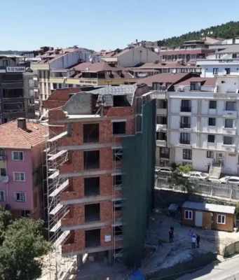 Çekmeköy’deki ‘Eğri Bina’ İddialarına Belediye Başkanı Orhan Çerkez’den Nokta Koyan Açıklama