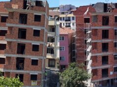 Çekmeköy’deki ‘Eğik Bina’ İddiasına Belediye Başkanı’ndan Yanıt: Görüntü Aldatıcı