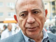 Gürsel Tekin’in Sosyal Medya Kazası: Kendi Kendini Savunurken Yakalandı mı?