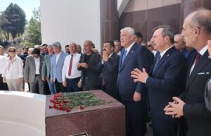 İYİ Parti Genel Başkanı Dervişoğlu’ndan Bursa’da Celal Bayar’a Vefa Ziyareti