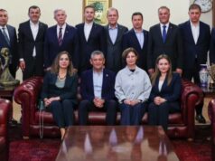 CHP’de Çatlak Büyüyor: Büyükşehir Başkanlarının Tercihi Dengeleri Değiştirdi