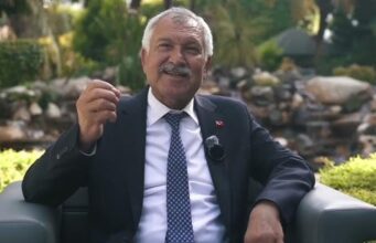 Adana Büyükşehir Belediye Başkanı Zeydan Karalar’a Rüşvetten Hapis Cezası