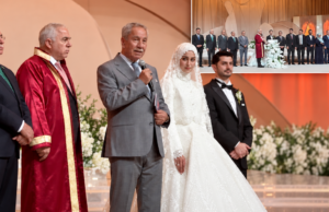 Ahmet Davutoğlu’nun Nikah Töreninde ‘Siyasi Gerilim’: Arınç ve Turan Arasında Söz Düellosu
