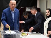 AKP’den Cumhurbaşkanı Erdoğan’ın Adaylığına İlişkin Yeni Çıkış: Hukuki Engel Yok