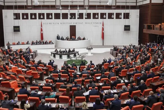 Fon teklifi Meclis’te kabul edildi: Yatırımcılara ödemeler ne zaman başlayacak?