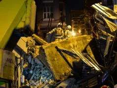 Beyoğlu’nda 5 Katlı Metruk Bina Çöktü: Ekipler Seferber Oldu