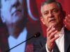 Özgür Özel’den Cemil Tugay çıkışı: “Elim kırılsaydı da aday göstermeseydim, perişan olmuş!”