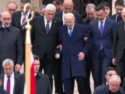 Anıtkabir’deki ‘kol kola’ görüntüye Dervişoğlu’nun danışmanından açıklama