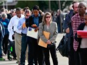 ABD’de İşsizlik Maaşı Başvuruları Beklentilerin Altına Geriledi