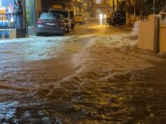 Mersin’de Şiddetli Sağanak Hayatı Felç Etti: Evleri Su Bastı, Sürücüler Mahsur Kaldı